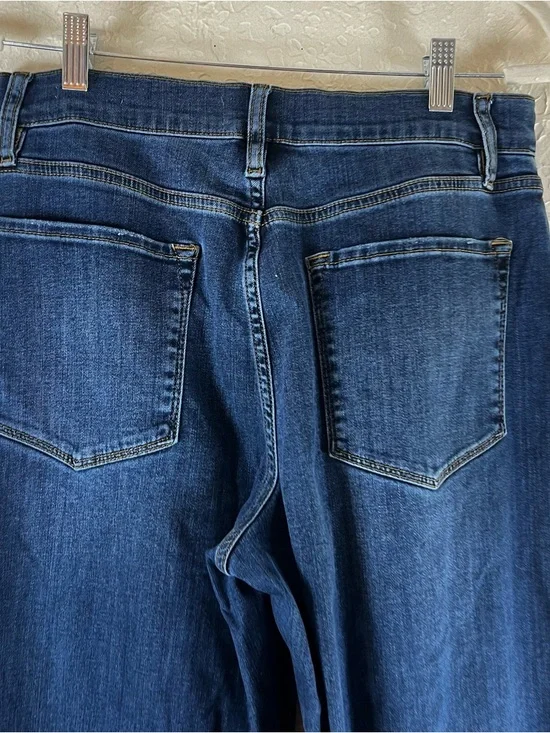 Frame High Rise Le Palazzo Wide Leg Jeans in Orlena - Picture 11 of 15